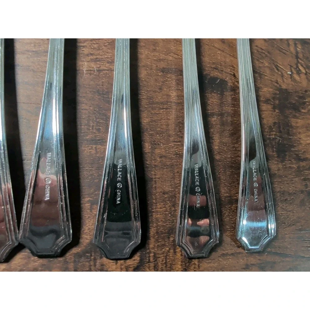 Casino Dinner Fork Lot of 9 Wallace 18/10 Glossy  Stainless Flatware
